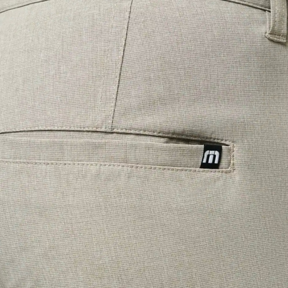 TRAVIS MATHEW Beck Shorts 9.5 inch, khaki - Picture 5 of 5